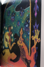 Load image into Gallery viewer, DARLING IN THE FRANXX OFFICIAL EHON MAMONO TO OUJISAMA book beast and prince 002
