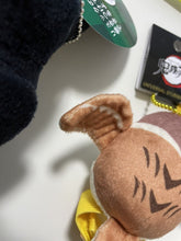Load image into Gallery viewer, Demon slayer crow chuntaro pet mini plush 2 set limited usj japan 2021 suzume
