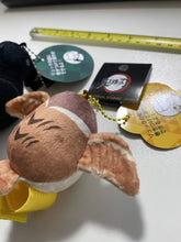 Load image into Gallery viewer, Demon slayer crow chuntaro pet mini plush 2 set limited usj japan 2021 suzume
