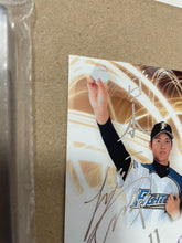 Load image into Gallery viewer, SHOHEI OHTANI 大谷翔平 2013 BBM ROOKIE CARD SILVER PRINTED FOIL AUTO 206 MLB WBC MVP
