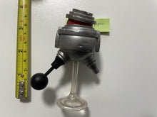 Load image into Gallery viewer, Kubrick Disney Series 5 Old B.O.B The Black Hole Robots Figure stand Medicom Toy
